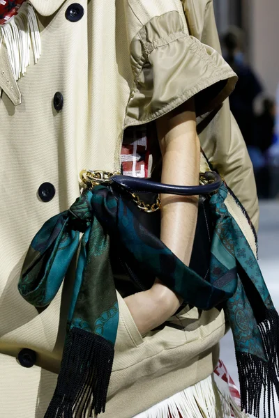 Look 38